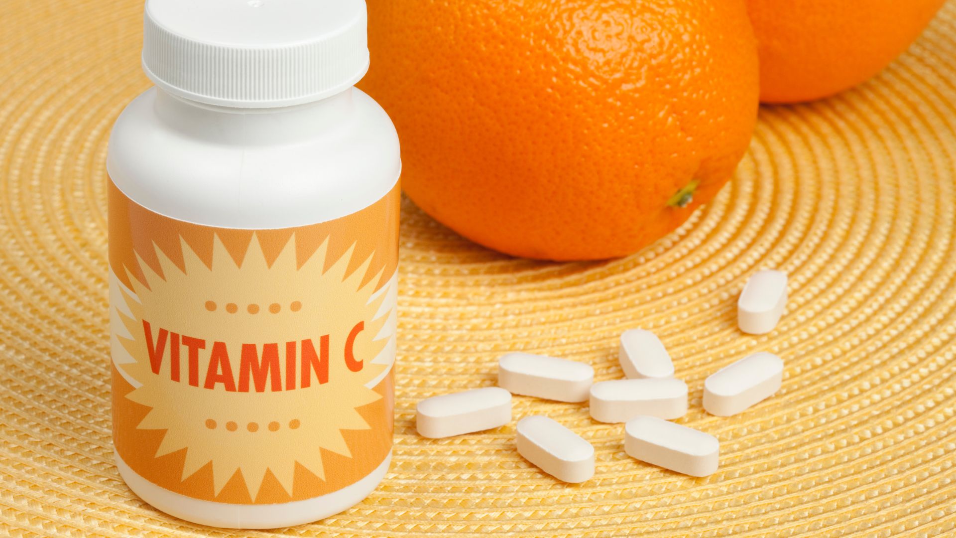 8 Benefits of Vitamin C That Have People Eager to Buy It