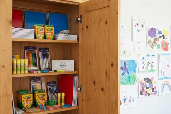 How Bulk School Supplies Create Consistency for Students