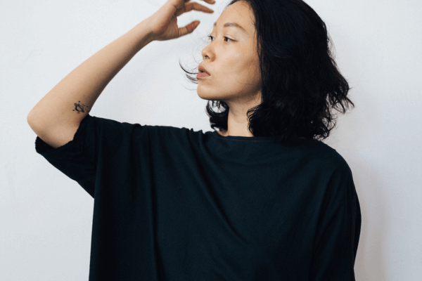 how to wear oversized t-shirts