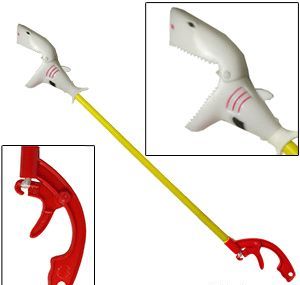shark pincher toy