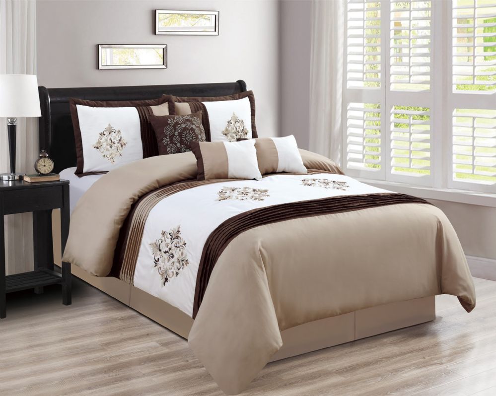 3 Wholesale Collins King Size Beige 7 Piece Bedding Set - at - wholesalesockdeals.com